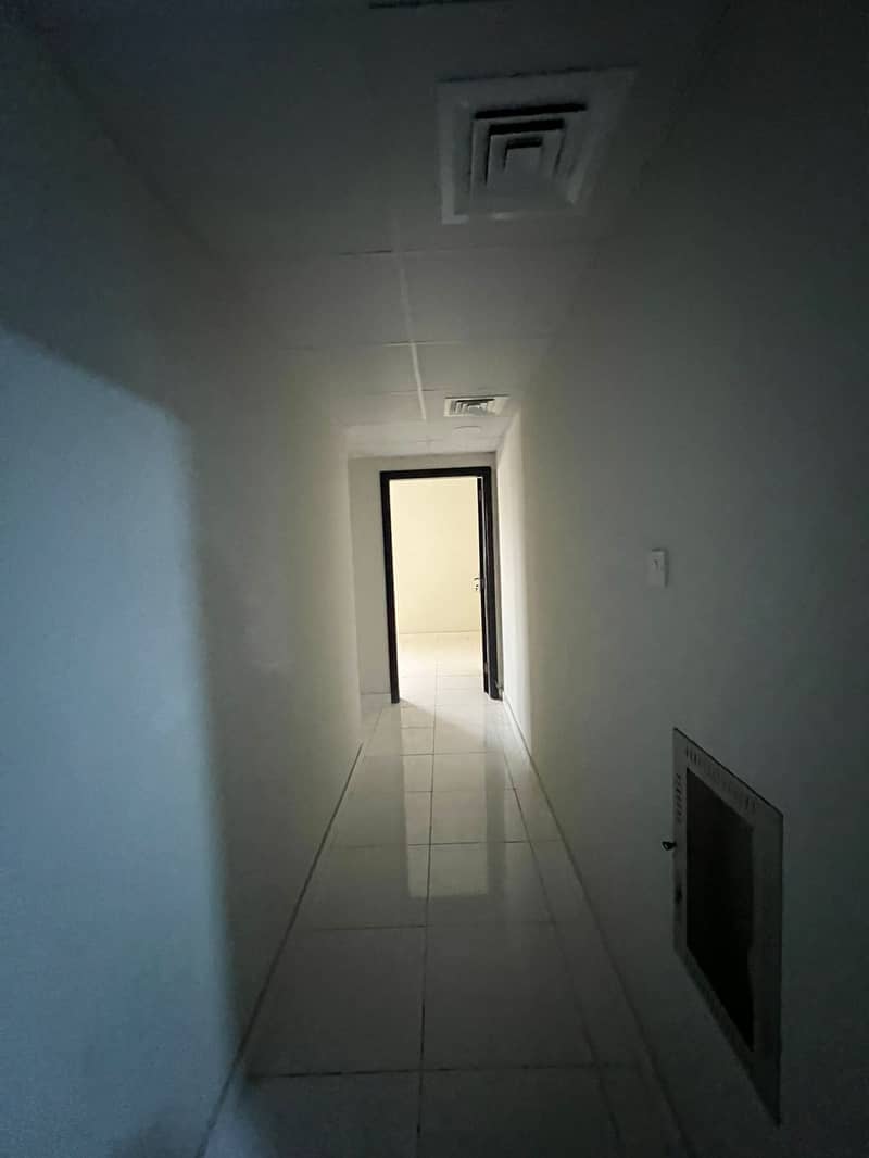 9 f96160d1-5cba-428d-8ef8-3edde28c35d0. jpg