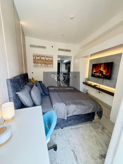 Studio for Rent in Dubai Science Park, Dubai - Stylish Studio with Pool View - Balcony - Laundry