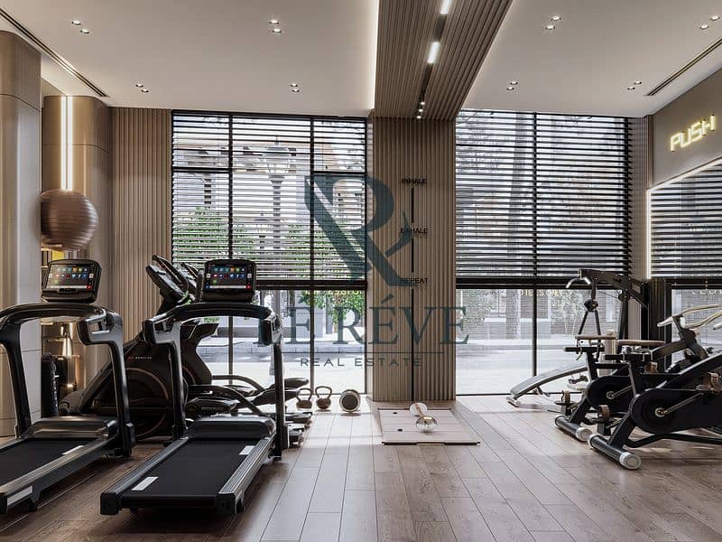 5 JRD6y6NQezOB-03 gym. jpg
