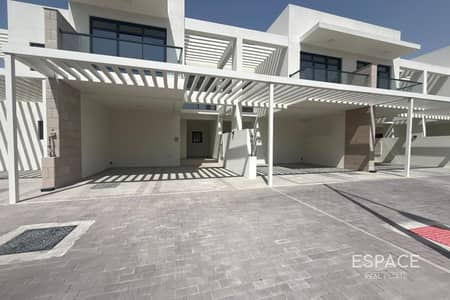 3 Bedroom Villa for Rent in DAMAC Hills, Dubai - Available Now | Park Backing | Brand New