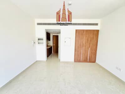 Studio for Rent in Muwaileh, Sharjah - IMG_6820. jpeg