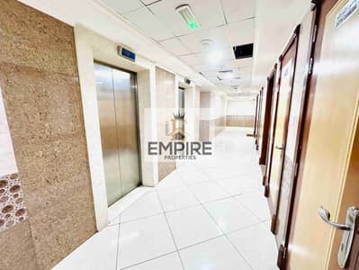 فلیٹ 3 غرف نوم للايجار في تجارية مويلح، الشارقة - IMG-20250514-WA0048. jpg