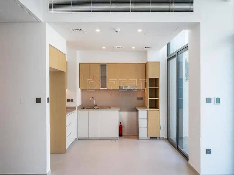 4 joy townhouse 4. jpg