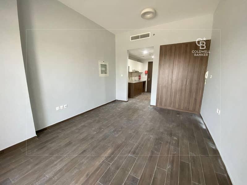 EXCLUSIVE | CHEAPEST UNIT | READY