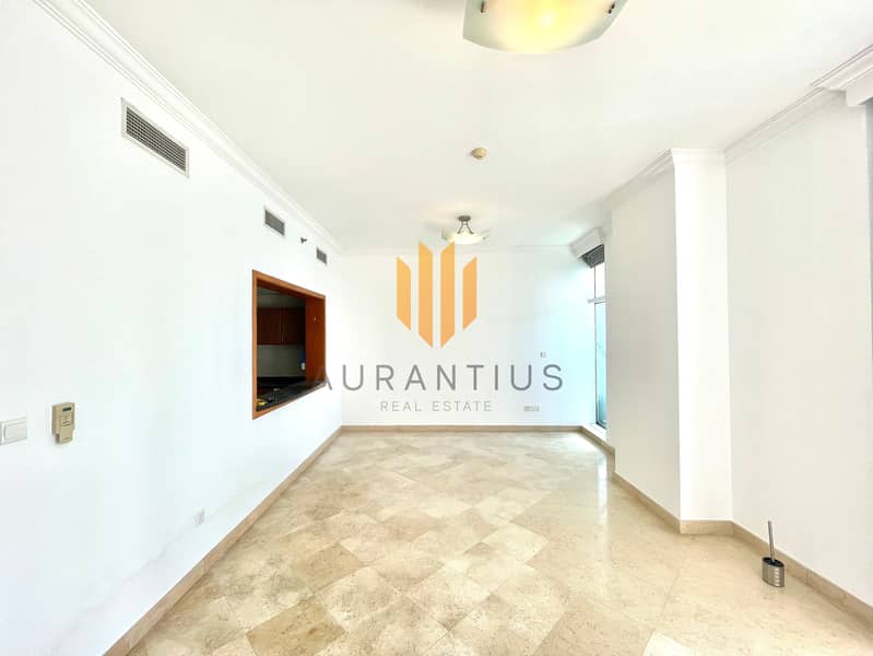 2 shams ur rehman dorra Bay Tower 2bhk living hall. JPG