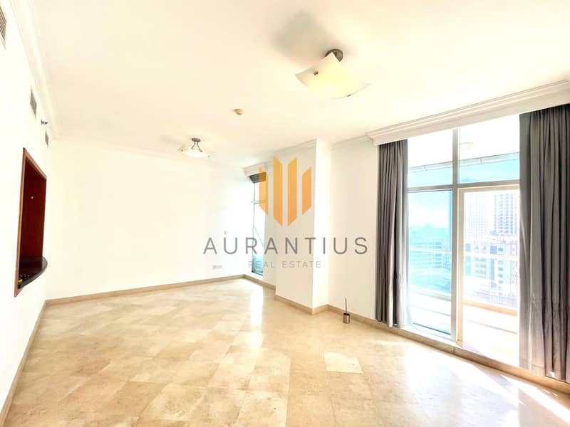 3 shams ur rehman dorra Bay Tower 2bhk living hall1. JPG