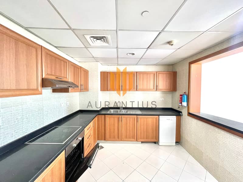 5 shams ur rehman dorra Bay Tower 2bhk kitchen1. JPG