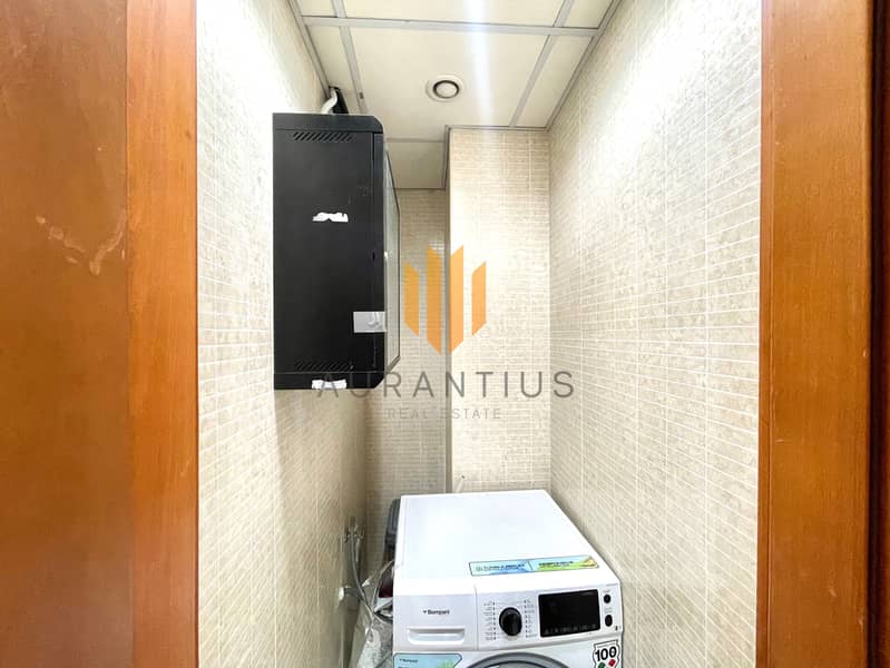 8 shams ur rehman dorra Bay Tower 2bhk laundry. JPG