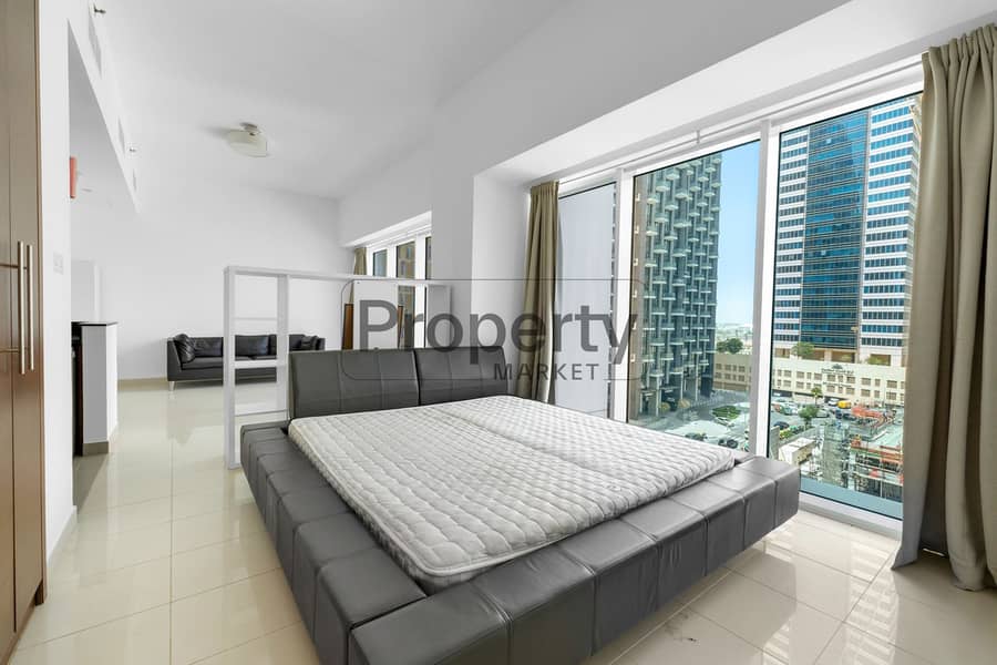 8 7ST01545. jpg