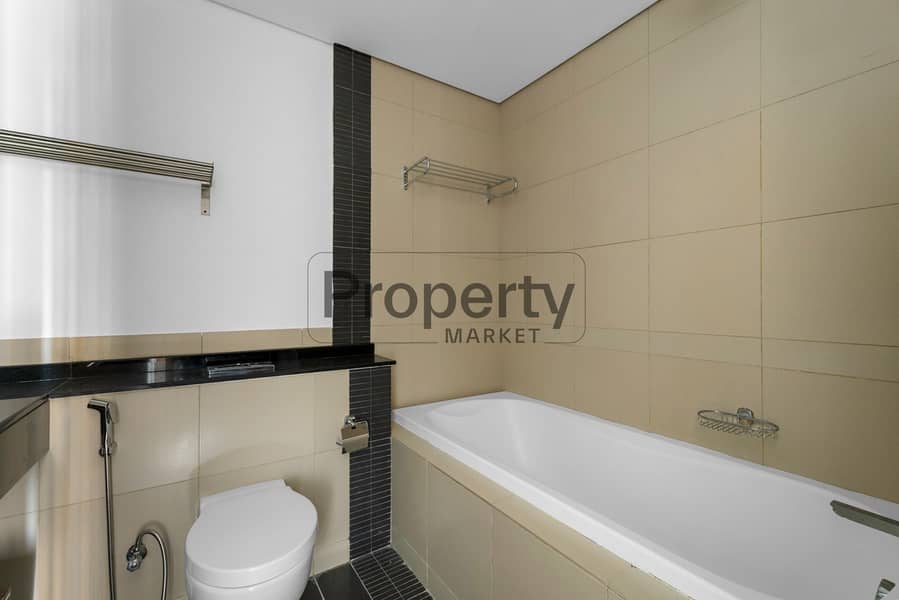 11 7ST01560. jpg