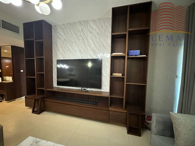 21 fbebb2d8-9ea8-4bc5-a9c0-db86b7ba9285. jpg