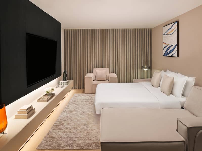 9 Presidential Suite - Snug Room Bed. jpg