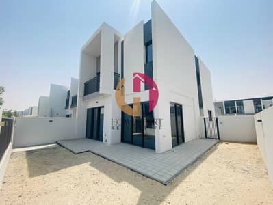 4 Bedroom Villa for Sale in Dubailand, Dubai - RqzQODbpKKBOR9YapNPrghOXbiOuP51aw2KdDjtJ. jpeg
