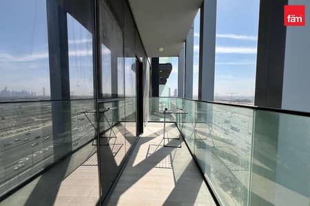 LUXURY I FULLY FURNISHED I HIGH FLOOR