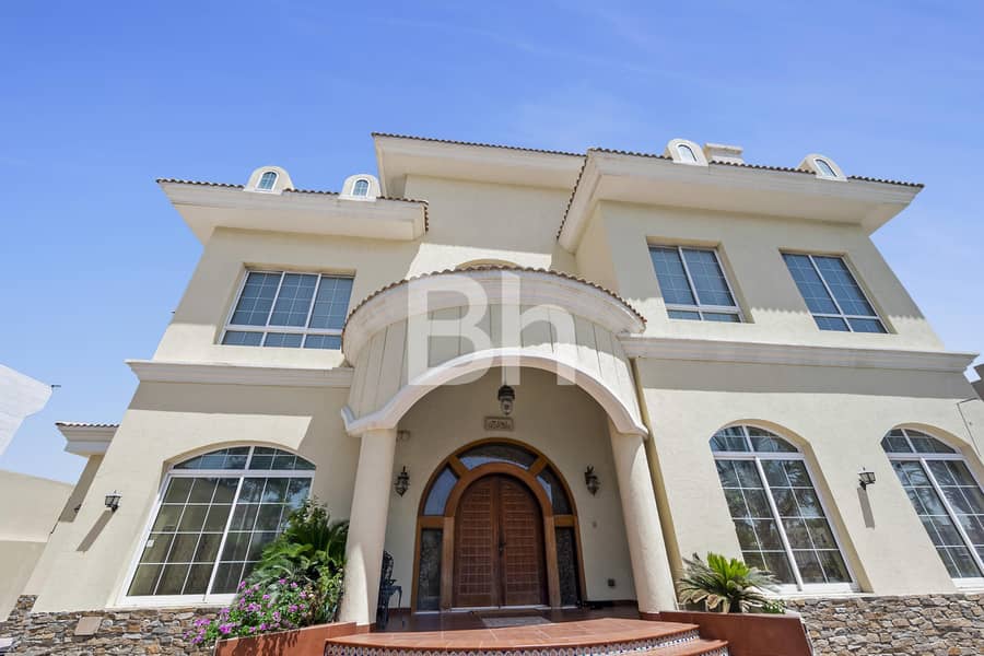 位于阿尔沃尔卡街区,阿尔沃尔卡3区 5 卧室的别墅 10900000 AED - 11644237 位于阿尔沃尔卡街区,阿尔沃尔卡3区 5 卧室的别墅 10900000 AED - 11644237