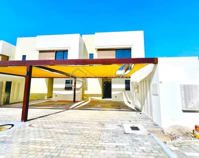 تاون هاوس 3 غرف نوم للبيع في جزيرة ياس، أبوظبي - Photo Feb 17 2024, 2 17 24 PM. jpg