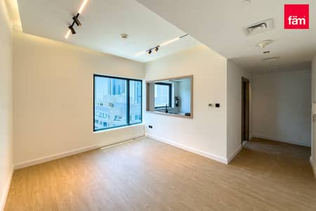 1 Bedroom Apartment for Sale in Dubai Marina, Dubai - Fully upgraded I Near the metro station I Vacant