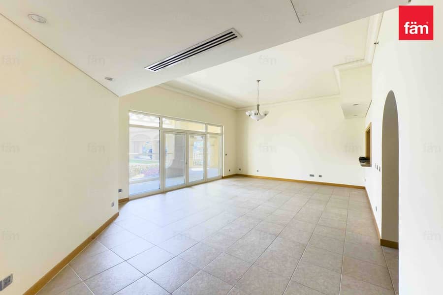 LOW FLOOR I CLOSE TO NAKHEEL MALL I SPACIOUS LOW FLOOR I CLOSE TO NAKHEEL MALL I SPACIOUS