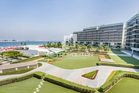 2 Bedroom Apartment for Sale in Palm Jumeirah, Dubai - Modern Design | Investment Opportunity | Hot Deal