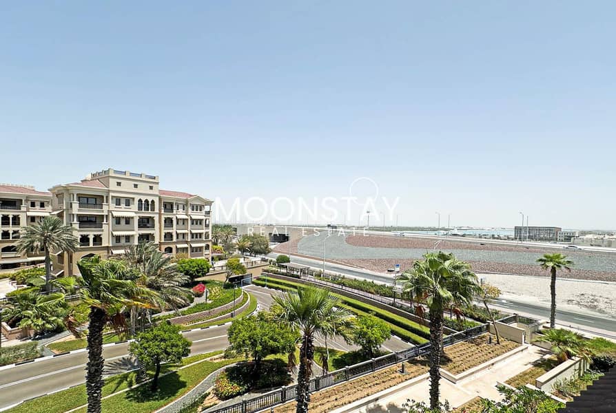 Vacant Unit | Mid Floor | Exclusive Lifestyle Vacant Unit | Mid Floor | Exclusive Lifestyle