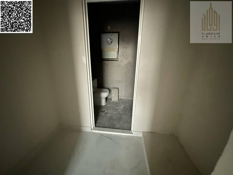 16 b82a0b55-d339-4ade-89b1-26eaf16f000a. jpeg
