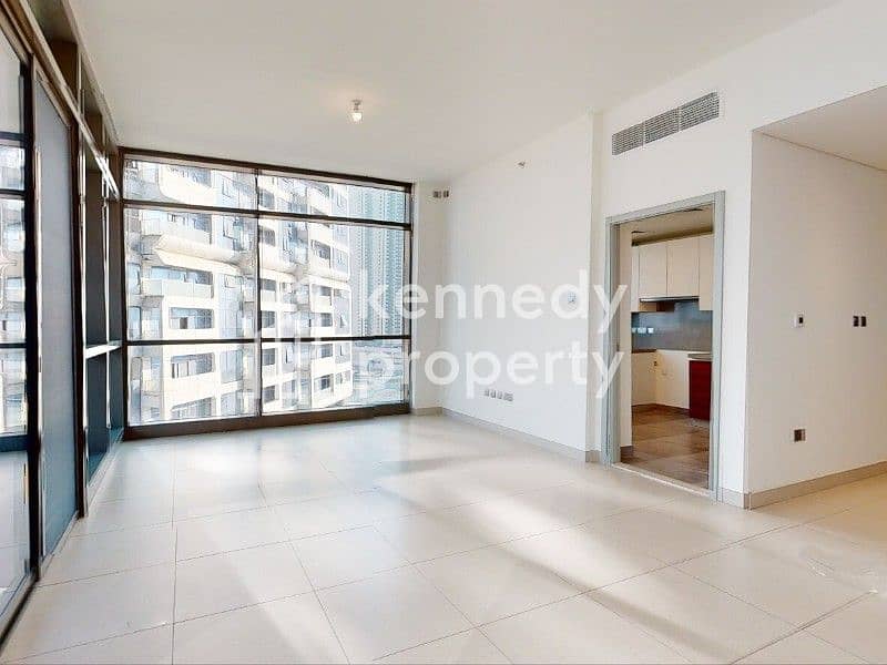 3 c6f22a16-42e1-4dd8-b136-d1c1a3baa2ce-photo_3-living-3. jpg