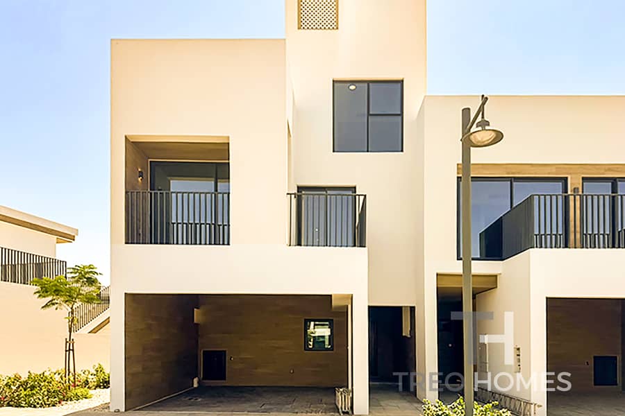 On The Wadi River | Triplex | Vacant On The Wadi River | Triplex | Vacant
