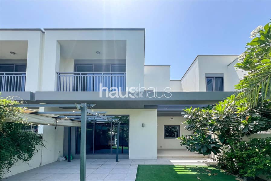 位于迪拜山庄,枫叶社区,枫叶3区 3 卧室的别墅 249000 AED - 11645754 位于迪拜山庄,枫叶社区,枫叶3区 3 卧室的别墅 249000 AED - 11645754