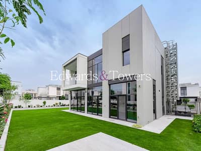 5 Bedroom Villa for Rent in Al Furjan, Dubai - Vacant | 5BR + Maids + Drivers | Corner Plot