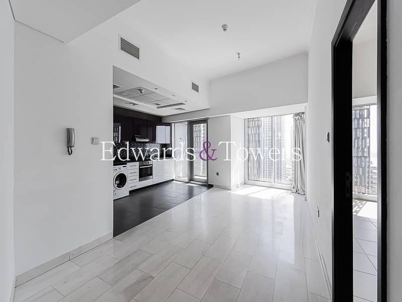 Sea View | Perfect Location | Vacant | Unfurnished Sea View | Perfect Location | Vacant | Unfurnished
