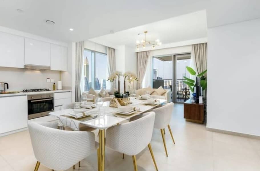 Luxury | Fully Furnished | Spacious | High Floor Luxury | Fully Furnished | Spacious | High Floor