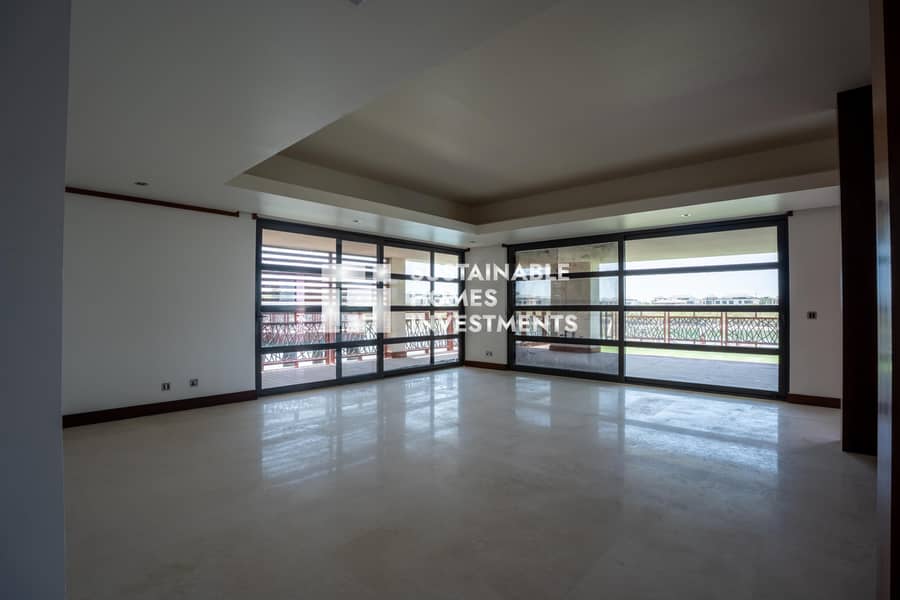 16 SUS05544-HDR. jpg