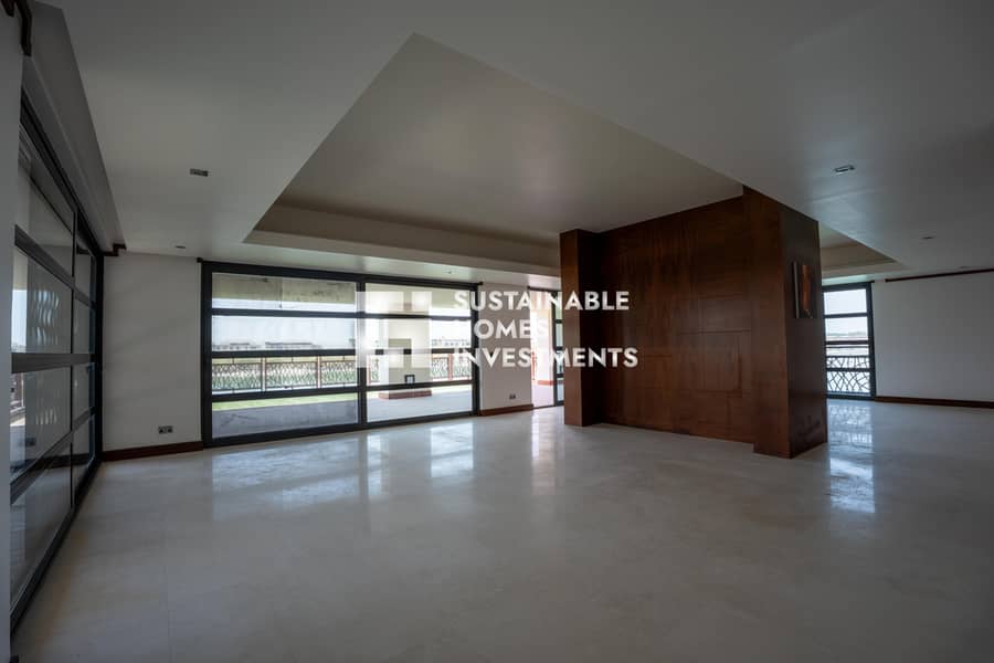 16 SUS05547-HDR. jpg