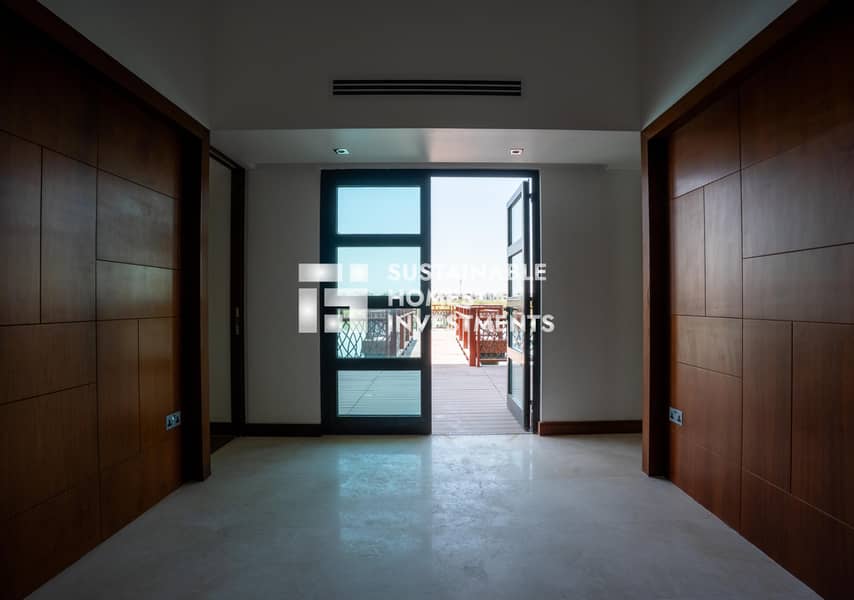 60 SUS05715-HDR. jpg