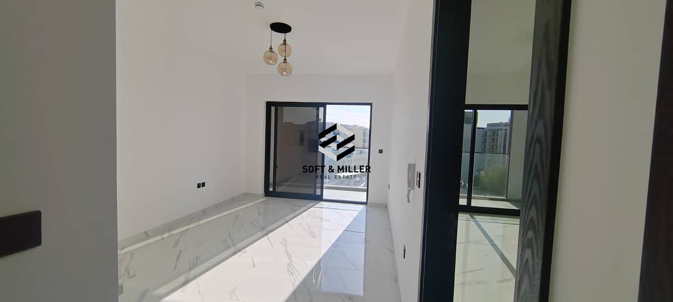 5 Room 2 (2). jpeg