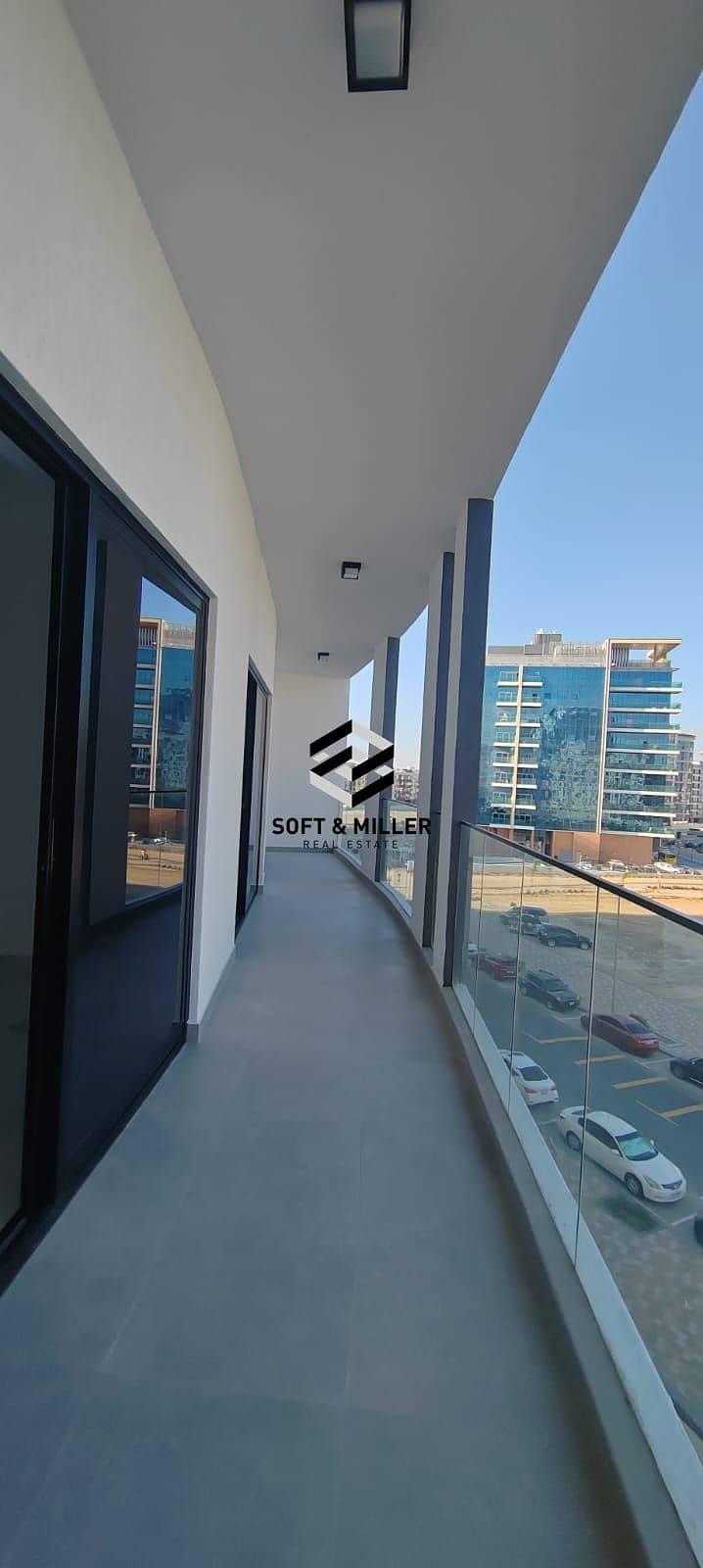 7 Huge Balcony (3). jpeg