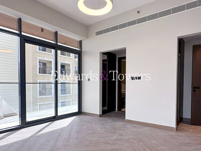 Spacious 2 Bedroom | Premium Building Spacious 2 Bedroom | Premium Building