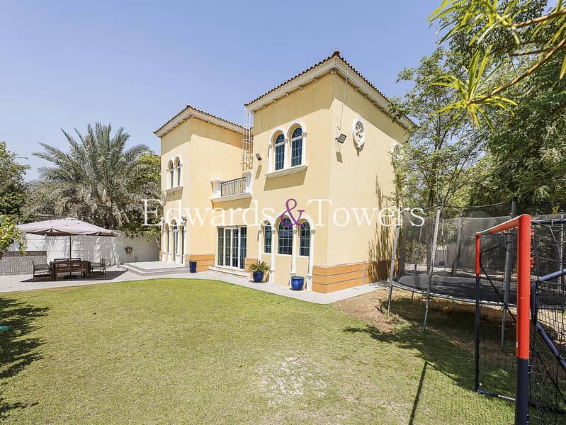 Вилла в Джумейра Парк,Legacy, 3 cпальни, 7950000 AED - 11647127 Вилла в Джумейра Парк,Legacy, 3 cпальни, 7950000 AED - 11647127