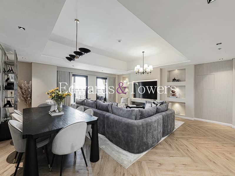 Upgraded | 4 Bedrooms | Huge Terrace Upgraded | 4 Bedrooms | Huge Terrace