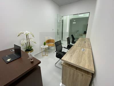 مکتب  للايجار في القرهود، دبي - 057a3250-5c14-4ace-b6a5-ea20c007901b. jpg