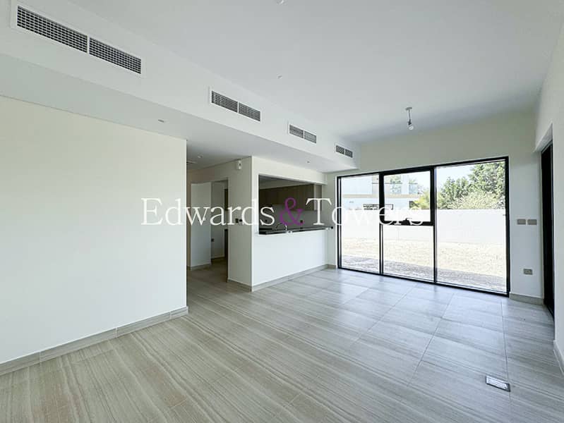 位于达马克山庄,公园别墅,卡莱罗别墅区 4 卧室的联排别墅 350000 AED - 11647268 位于达马克山庄,公园别墅,卡莱罗别墅区 4 卧室的联排别墅 350000 AED - 11647268