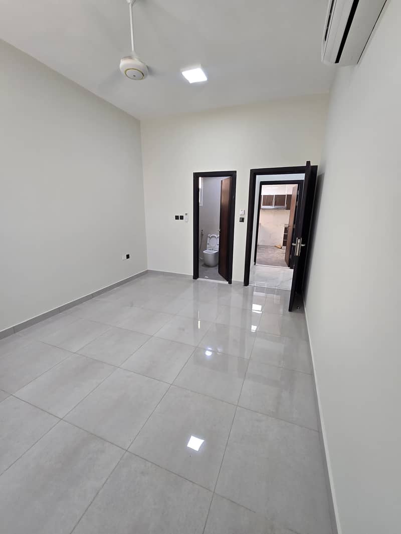 7 d191ee05-64dd-4cb3-8a6f-a4af6b241609. jpg