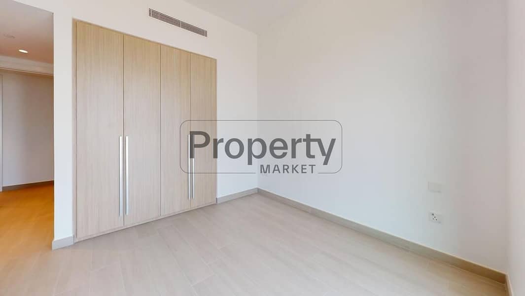 10 Berkeley-Place-909-2Bed-Bedroom. jpg