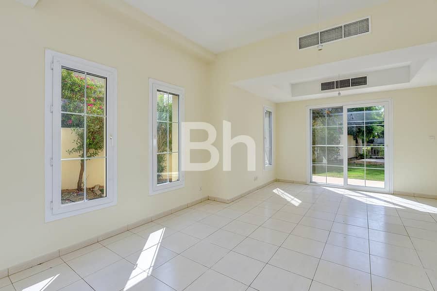 Single Row | Well Maintained | Large Plot Single Row | Well Maintained | Large Plot