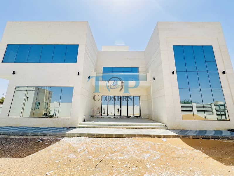 位于阿尔达希尔 6 卧室的别墅 140000 AED - 11648833 位于阿尔达希尔 6 卧室的别墅 140000 AED - 11648833