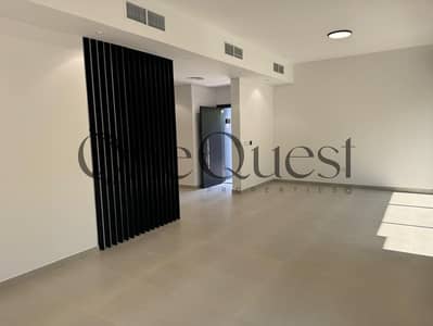 4 Cпальни Таунхаус Продажа в Тилал Сити, Шарджа - IMG-20250503-WA0071. jpg
