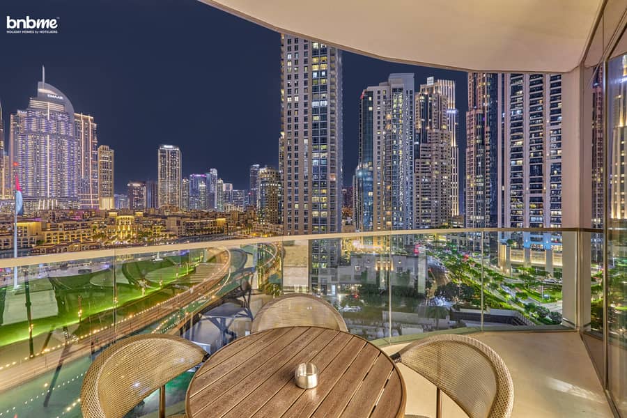 22 Balcony (2). jpg