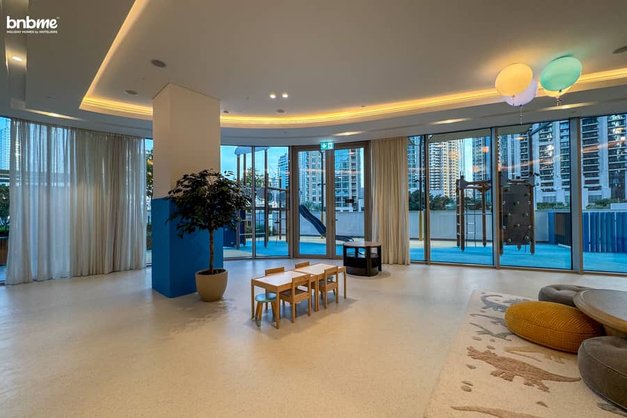 33 Family Room (6). jpg