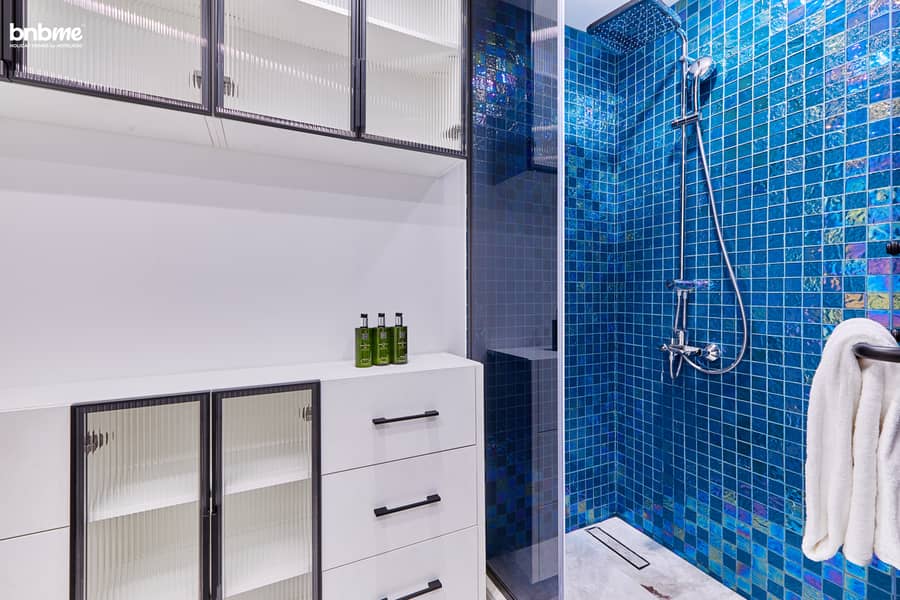 103 Washroom B (2). jpg