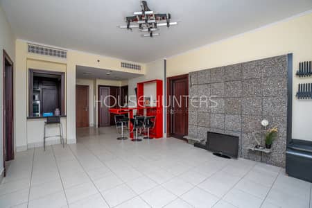 2 Bedroom Flat for Rent in Downtown Dubai, Dubai - Fantastic Location - Two bedrooms - Viewable now